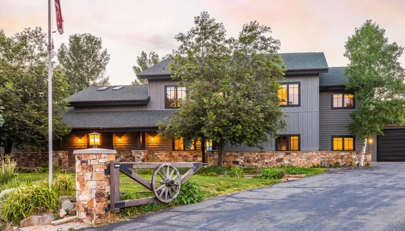 Old Ranch Road Equestrian Home